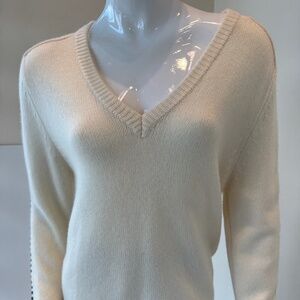 Kujten Namea Sweater